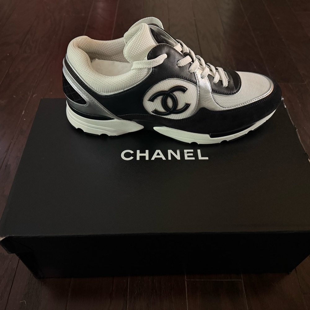 CHANEL Monochrome Athletic Footwear